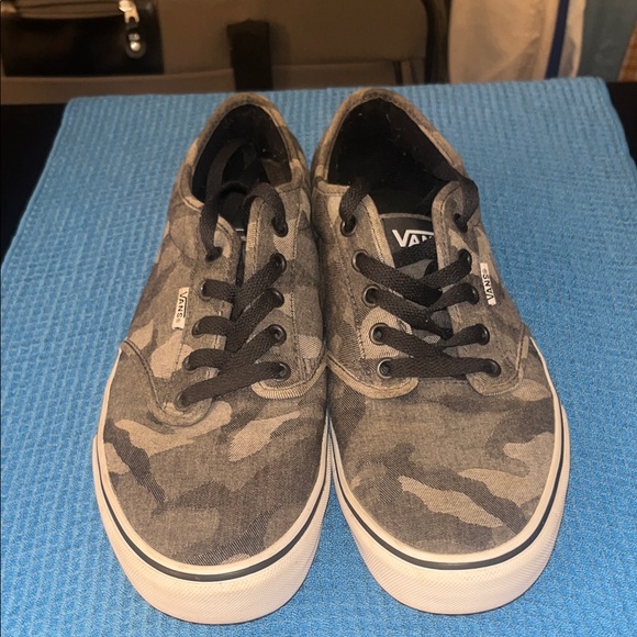 Vans Men's Authentic Gray Camo Sneakers - Picture 4 of 7